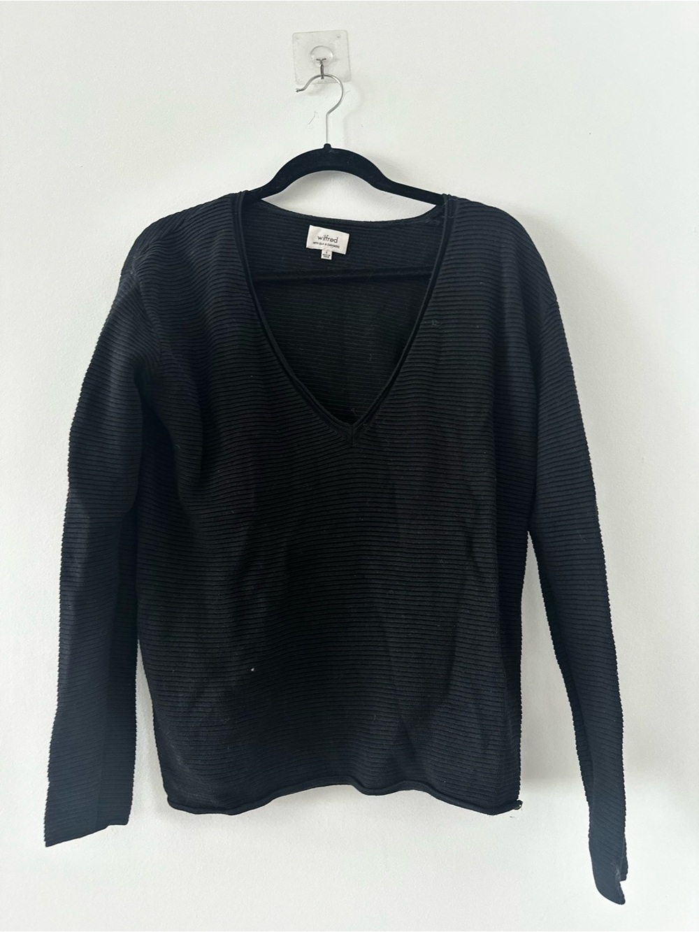 Aritzia Wilfred Cashmere Silk Ribbed V Neck Sweater